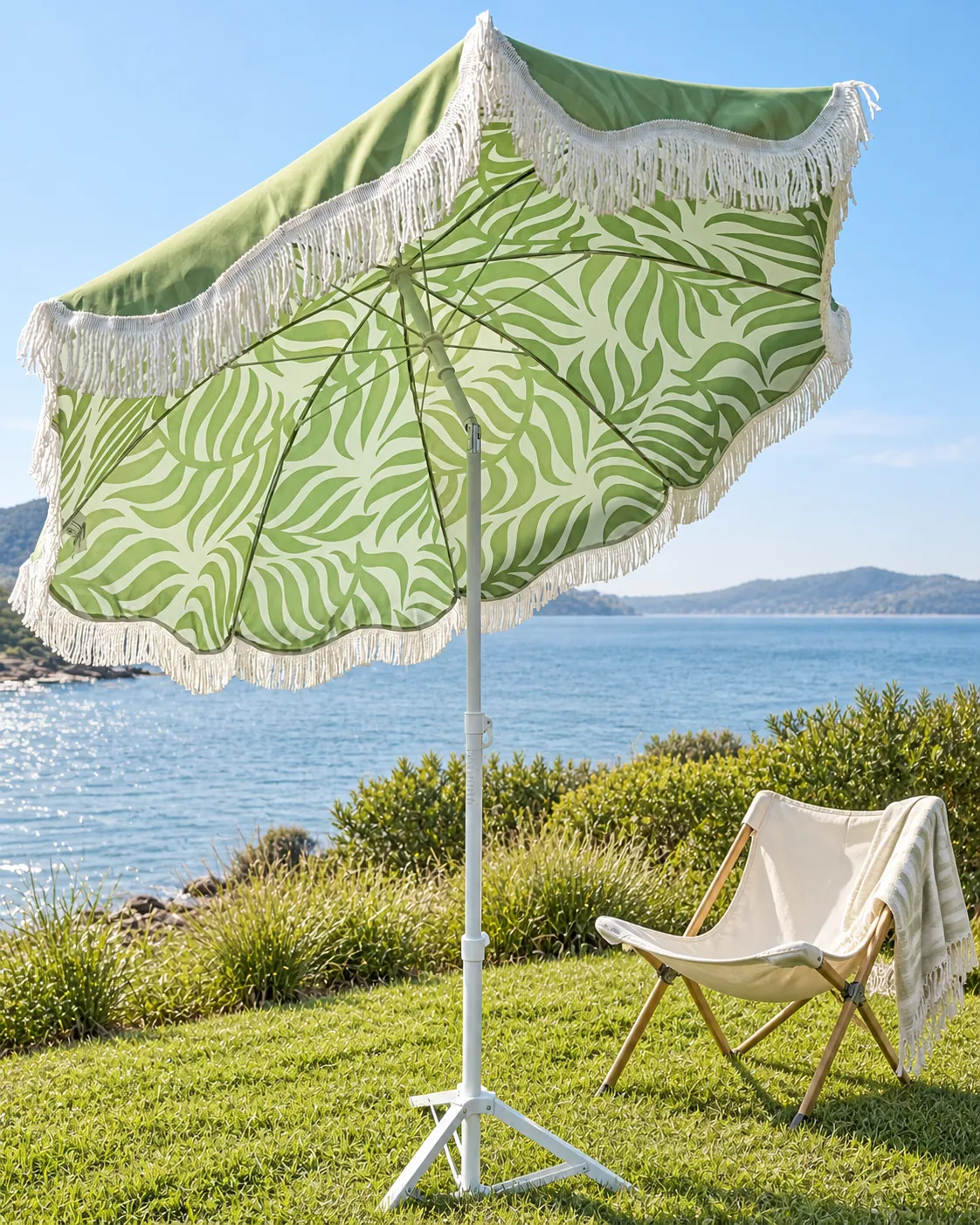 Green botanical fringe parasol — Full parasol